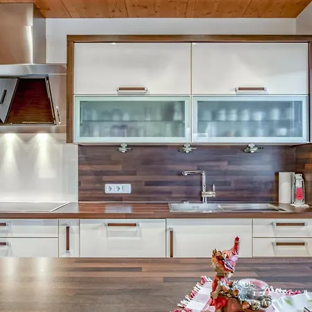 Berg Und Bluete Ii Mühlau